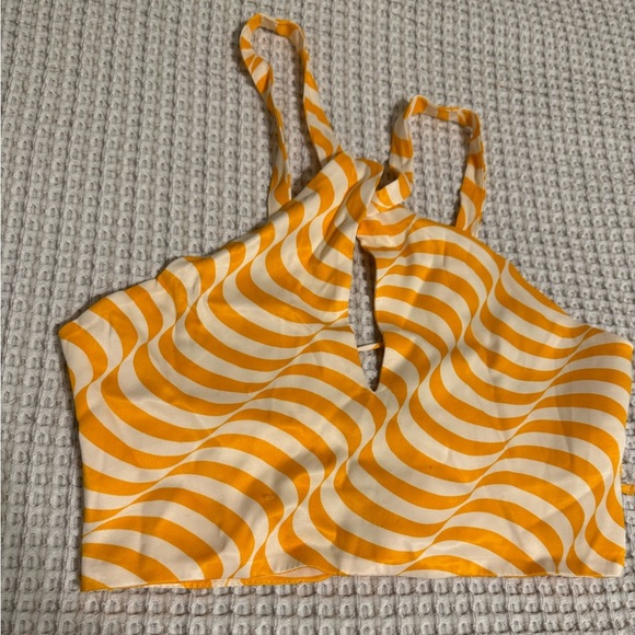 Zara Silk Orange and White Crop Top Size Medium - Picture 9 of 9